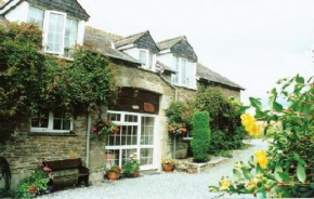 The Grange Accommodation, Waye Farm, Ermington, Devon